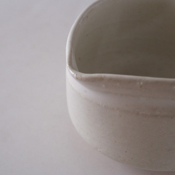 白練 片口抹茶碗 美濃焼(日本製)