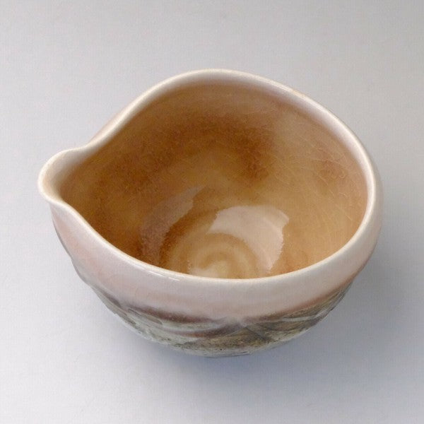 ピンク 片口抹茶碗 美濃焼(日本製)