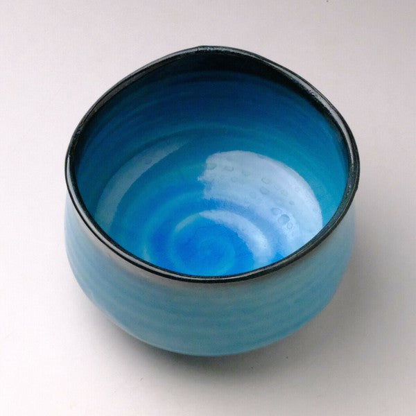 渕巻青貫入 抹茶碗 美濃焼(日本製)