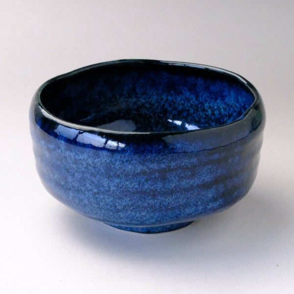 瑠璃 花型抹茶碗 美濃焼(日本製)