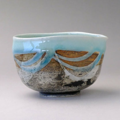 ブルー　片口抹茶碗　美濃焼（日本製）