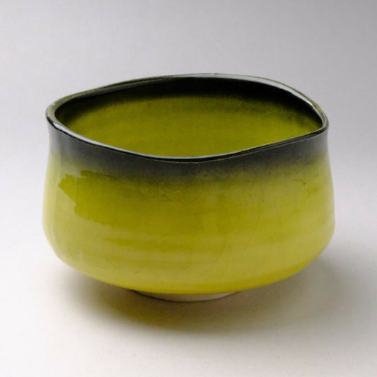 渕巻黄貫入　抹茶碗　美濃焼（日本製）