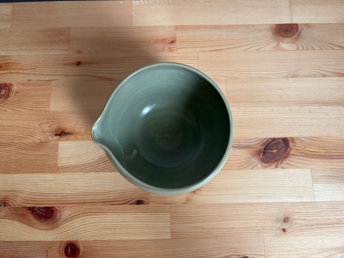 Katakuchi Matcha Bowl (Green)